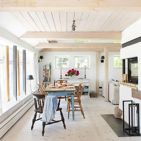 Urgemuetliche Reetdachkate Mit Grossem Kamin Und Sauna Dom wakacyjny Pommerby (Gelting)